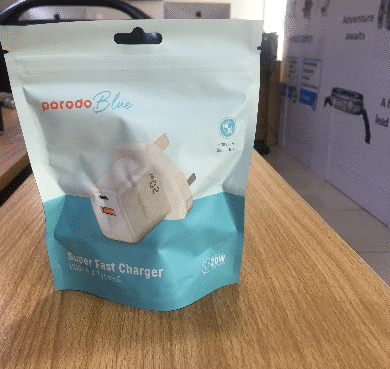 Super Fast Charger USB & USB C 20W